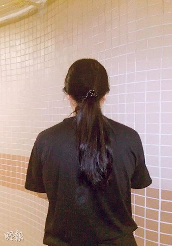 香港9歲學(xué)童疑被罰洗廁所時(shí)遭老師毆打(圖)