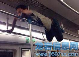 擠的不是地鐵,是寂寞。關(guān)于擠地鐵的日常。